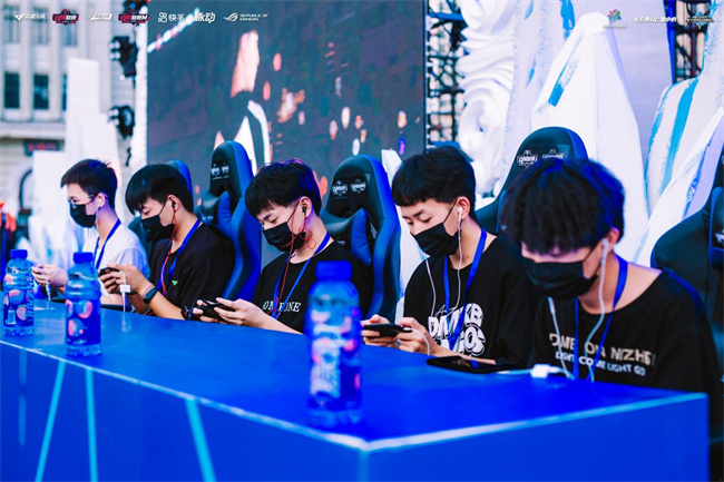 业的发展提 业的发展提