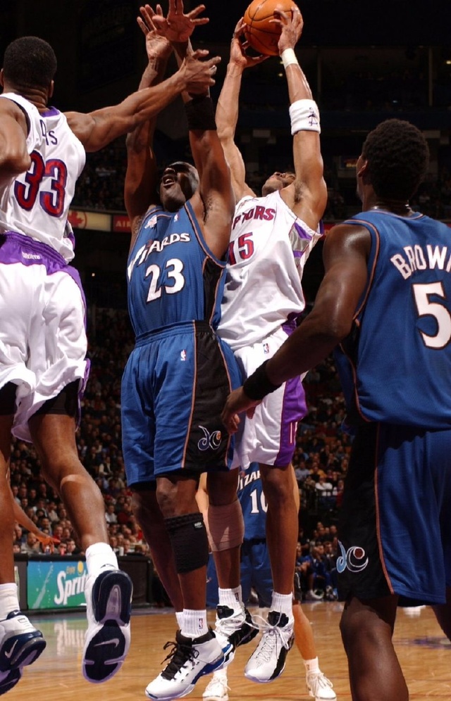 头角的年轻 头角的年轻