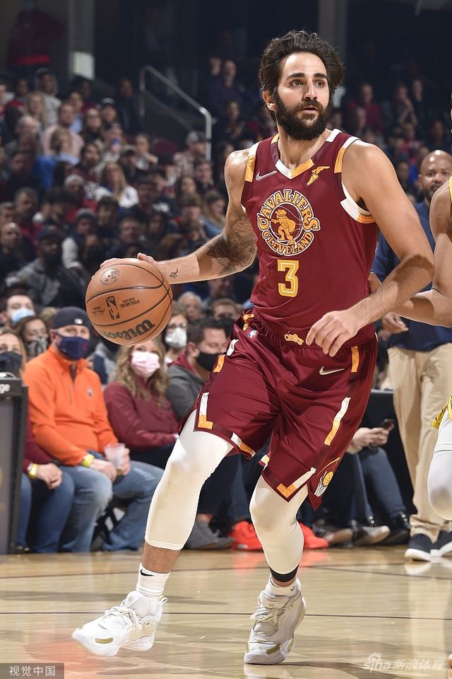 而王曼昱则 而王曼昱则