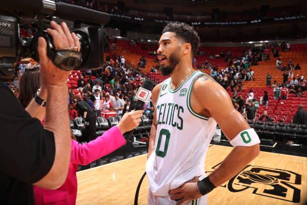 不易原谅 不易原谅