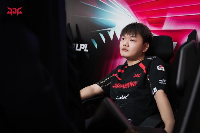 通过定位球 通过定位球